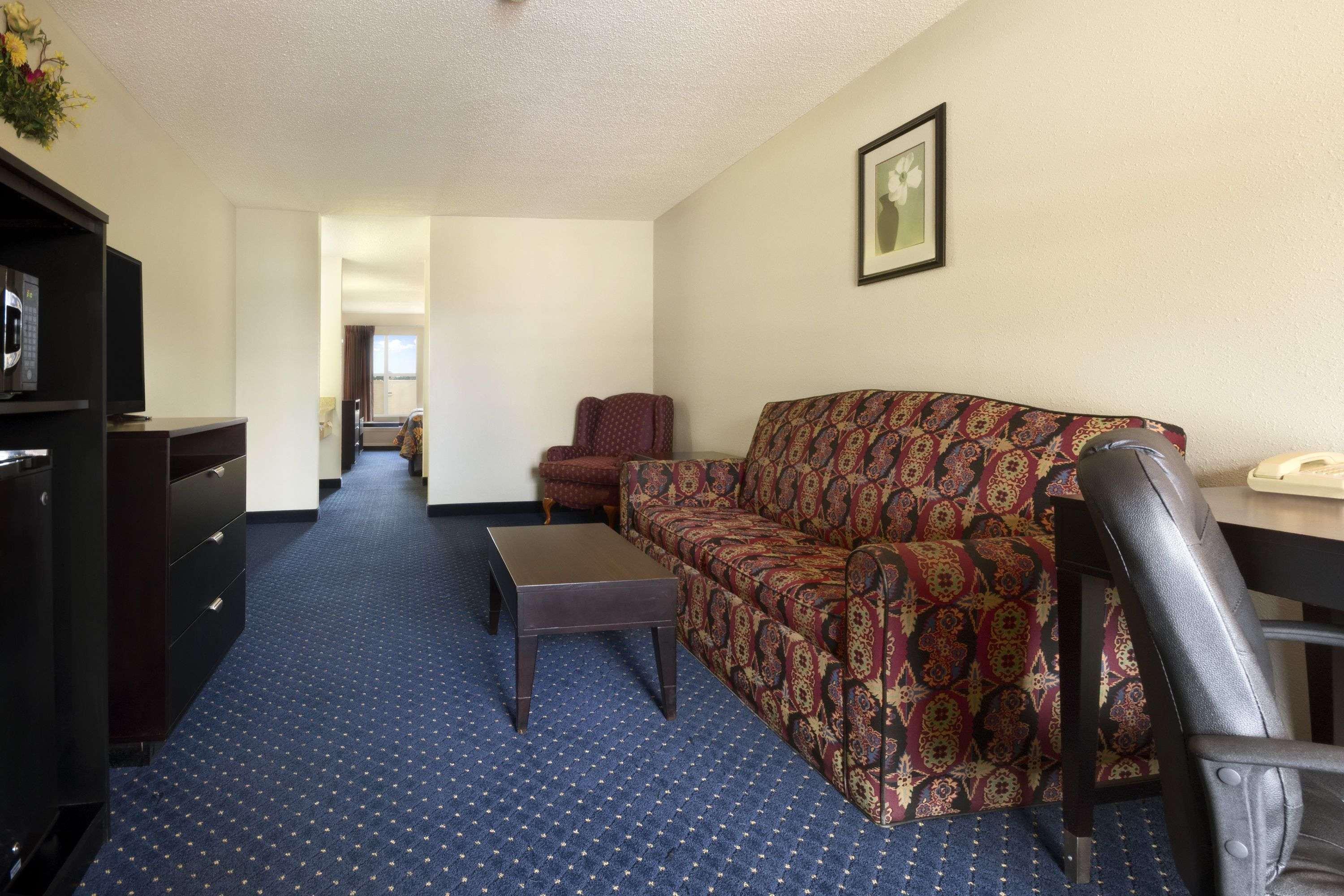 Days Inn By Wyndham Alma Eksteriør bilde