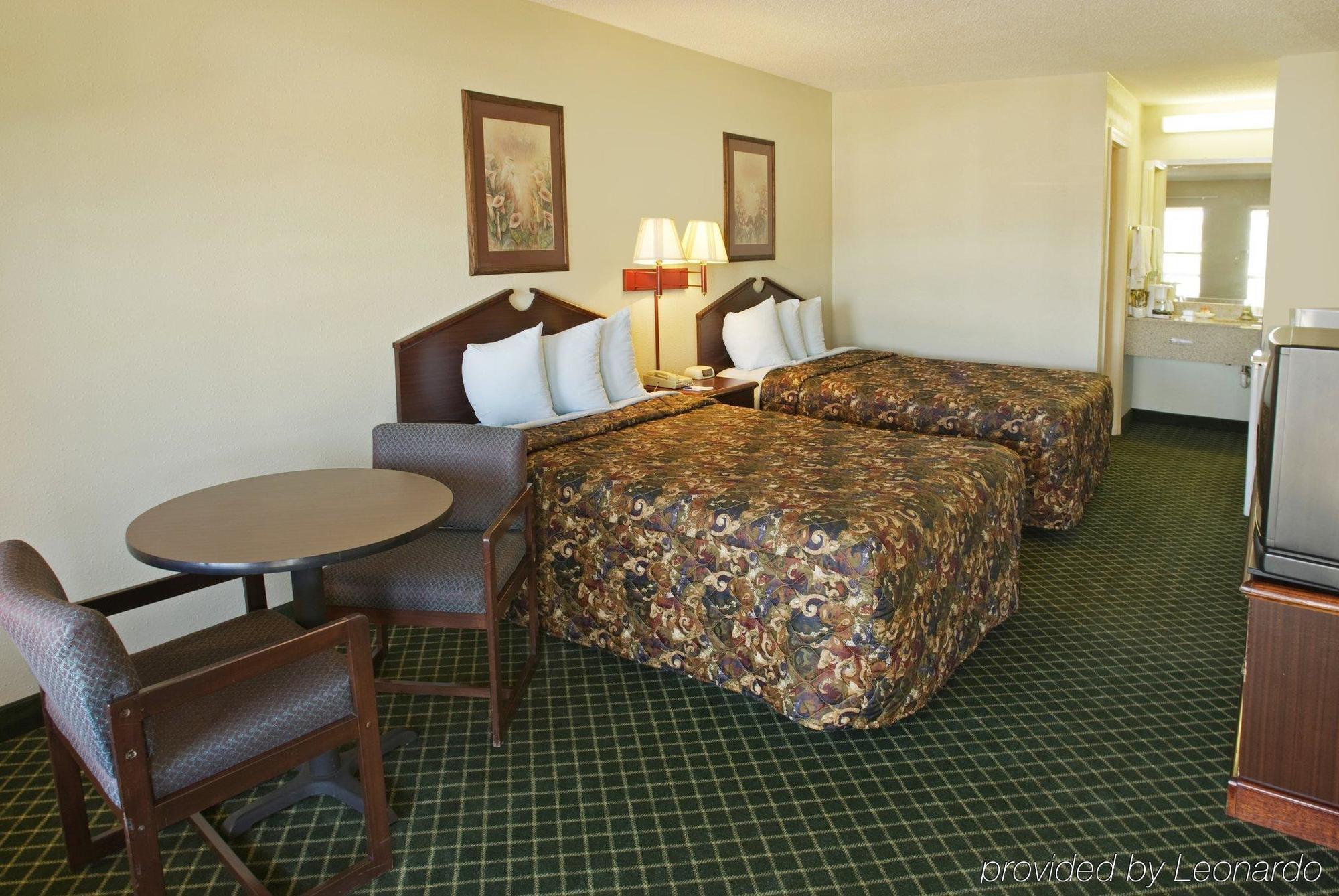 Days Inn By Wyndham Alma Rom bilde